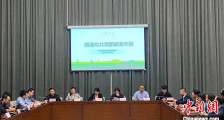 杭州发布西湖龙井统一包装 2021年春茶新增身份标识