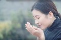 深度揭秘网上美女卖茶黑幕:那个在微信QQ上跟你卿卿我我的纯情卖茶女,其实是个真心想骗你钱的抠脚大汉