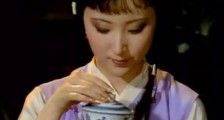 女士喝茶优雅姿势,女士正确喝茶姿势礼仪