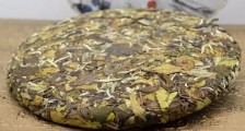 怎么撬老白茶茶饼不容易碎,福鼎白茶如何撬茶方法