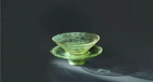 法门寺博物馆藏：唐代玻璃茶盏和茶托