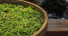 西湖龙井茶产地产于哪里?